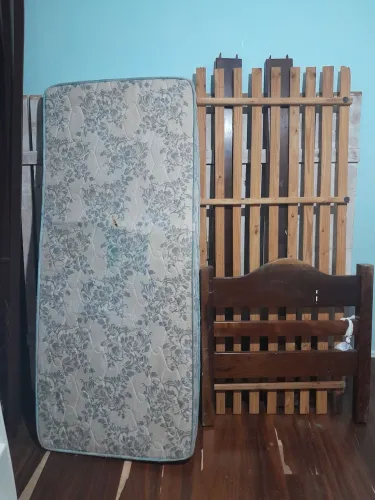 Cama Solteiro