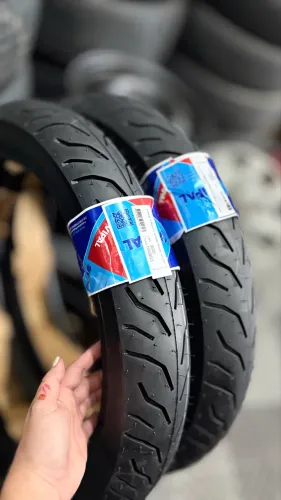 01 pneu traseiro 90/90R18 vipal st600