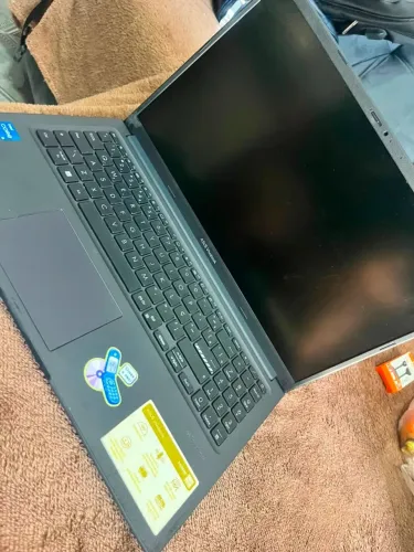 Notebook Asus core i5 - R$2.100,00
