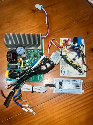 Placa ar condicionado Agratto 9.000 BTUs inverter
