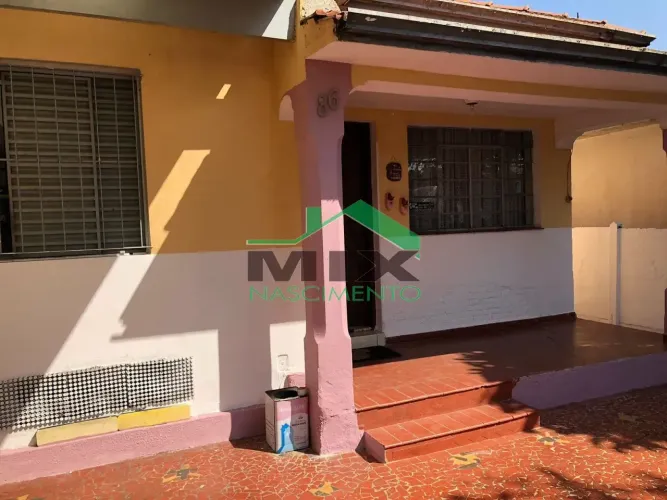 Oportunidade de Investimento Rara em Santo André  Paraíso! Terreno Amplo com 3 Casas e Pot