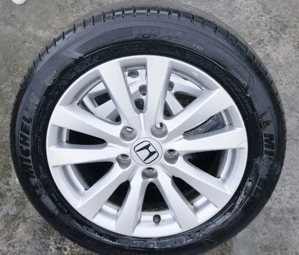 Roda avulsa honda civic 2012 a 2016 unidade