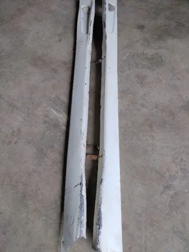 Spoiler Lado Esquerdo/Direito Ford/KA 2 Portas 1996/02.