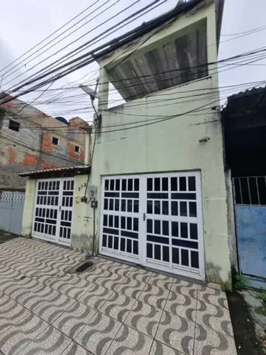 Imóvel amplo com dois pavimentos à venda no Centro da Vila Emil / Mesquita !!