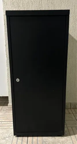 Armário de Aço Preto para máquinas de café. Ou outros fins