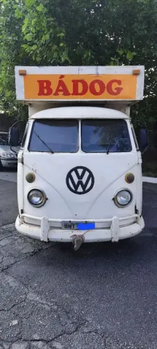 Vendo kombi corujinha trailer ano 1966