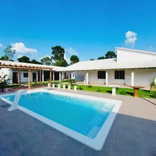 Promoção Piscina Semi Pastilhada com Instalação Completa