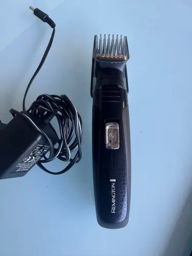 Máquina de Cortar Cabelo e barba Remington