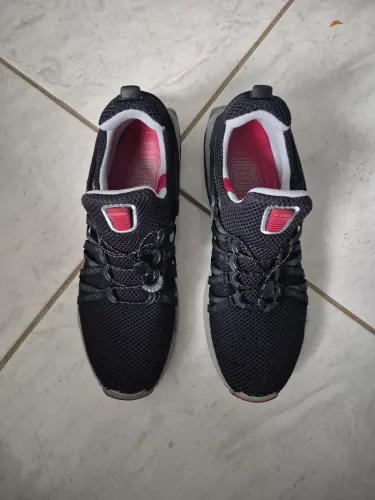 TÊNIS NIKE SHOX