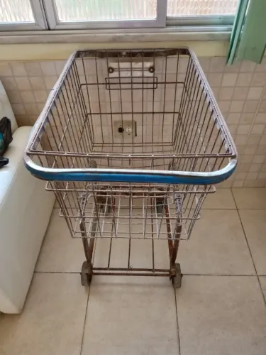CARRINHO PARA GARAGEM