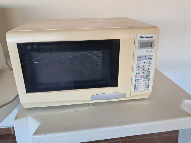 Microondas Panassonic 28 lts