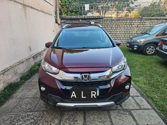HONDA W-RV EX AUTOMÁTICO 2018 R$ 76.000,00