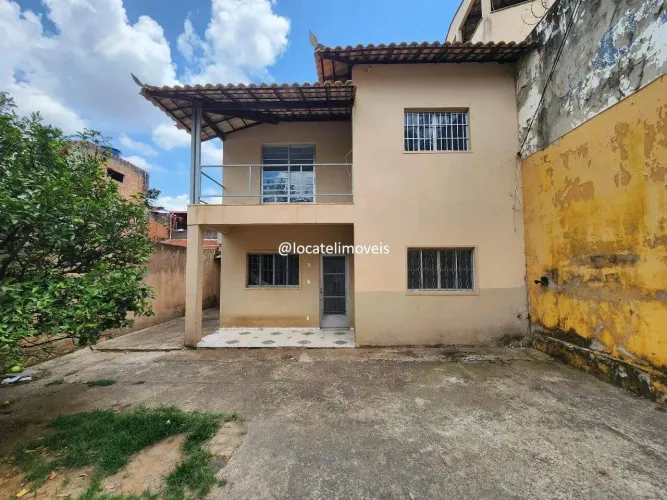 Casa Estilo Colonial á venda 4 quartos 10 vagas no Bairro Flavio Marques - Região do Barre