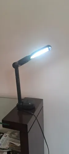 Luminária pra estudo ou trabalho