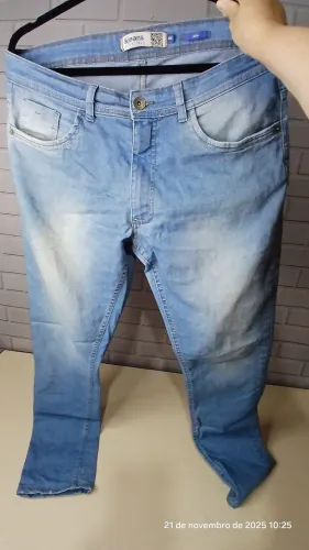 Calça Feminina Tamanho: 44