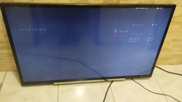 Tv Smart Sony 70 polegadas com defeito em tela, troco por guitarra