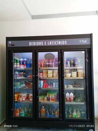 Expositor 3 portas Polar