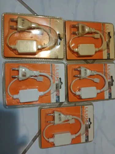 Plugue com conversor para fita SMD LED LDFPlUg C sem uso