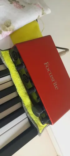 Focusrite 4i4 3 geração 