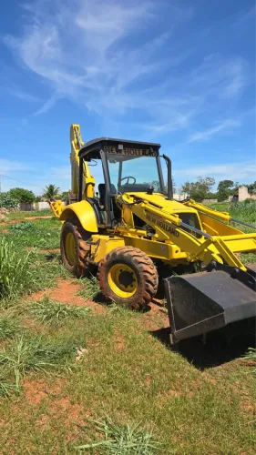 Retroescavadeira New Holland B110