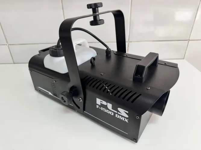 Máquina de Fumaça PLS F-1500 DMX - Profissional