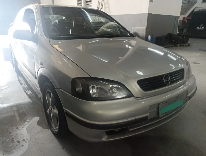 Astra GLS 1.8