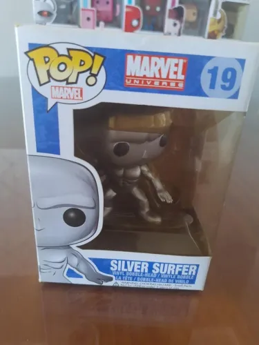 Funko Pop Silver Surfer 19 Marvel