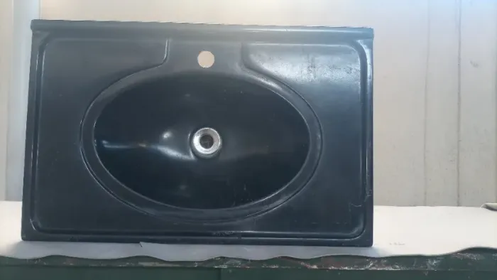 Vendo lavatório usado