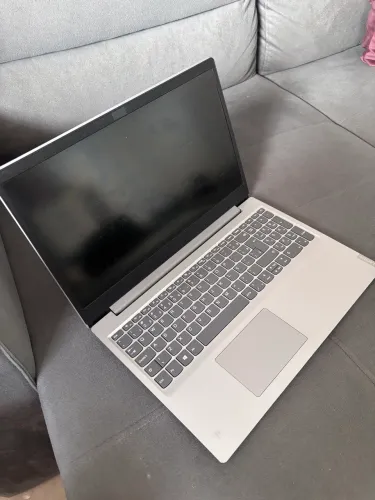Notebook Lenovo s145