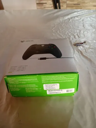 Vendo controle XBOX em boa qualidade 