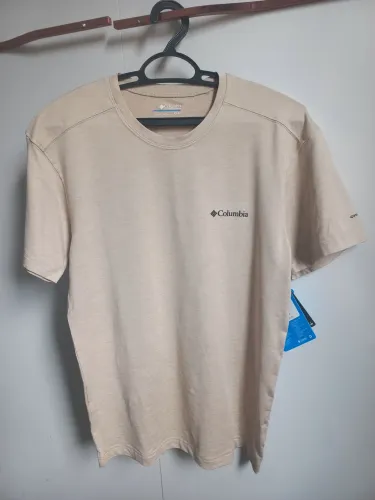 Camiseta Columbia Basic masculina bege 100% algodão. 