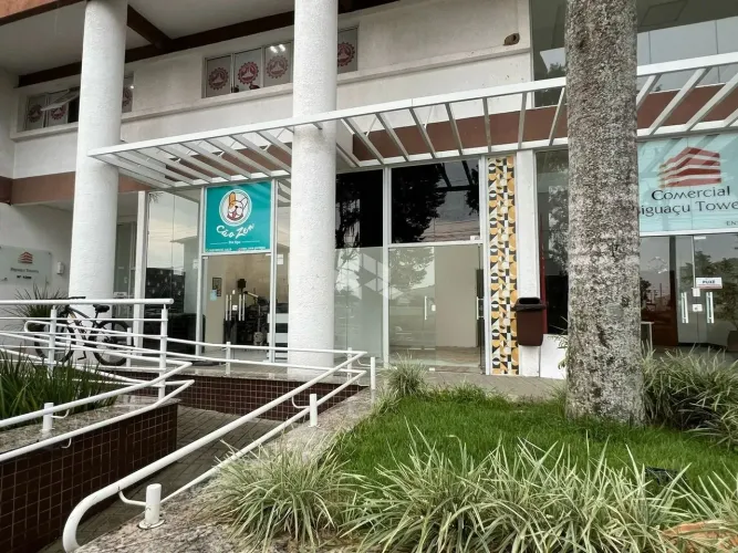 SALA COMERCIAL A VENDA BIGUAÇU