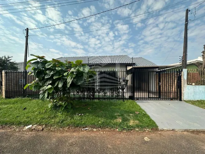 CASA SEMI MOBILIADA A VENDA NO JARDIM TRÊS BANDEIRAS - FOZ DO IGUAÇU