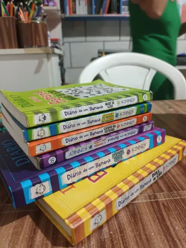 LIVROS - 5 livros do diário de um banana (venda junta ou separada / preços na descrição)