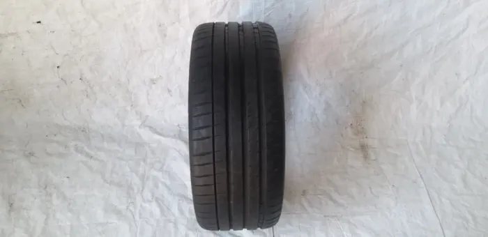 Pneu Michelin (vulcanizado) 245/40/19 #174