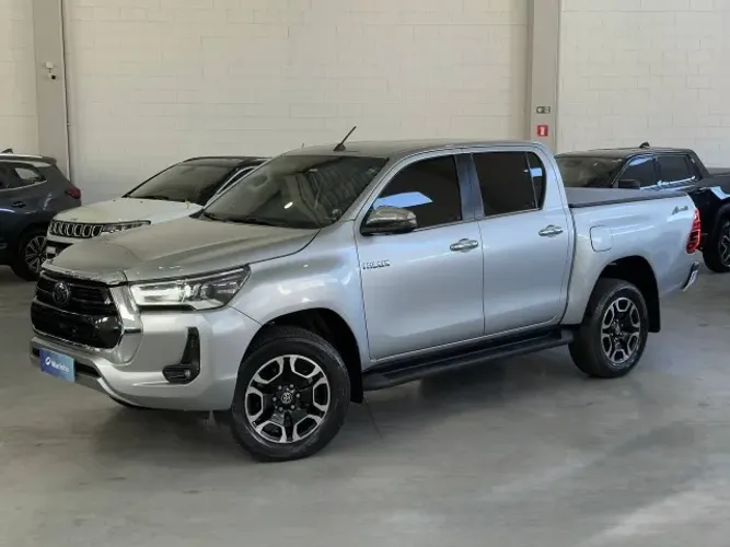 Toyota Hilux CD SRX 4X4 2.8 TDI 16V Diesel Aut. 2022
