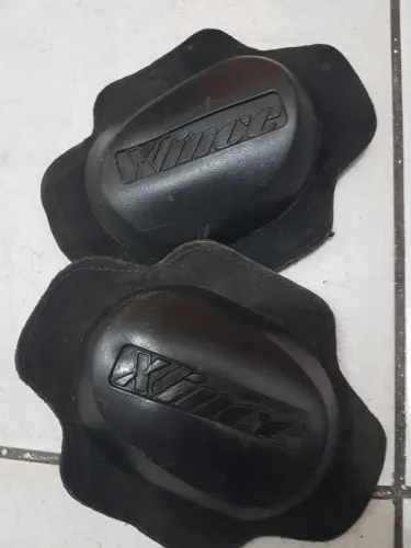 Joelheiras para proteção - Winice