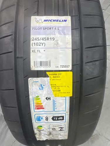 Pneu Michelin Pilot Sport 4S 245/45R19