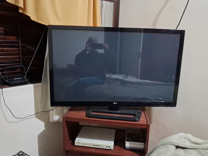 Televisão LG 42 polegadas