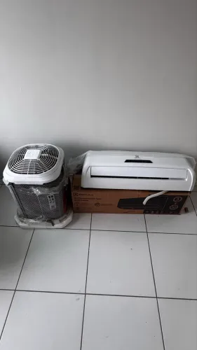 Oportunidade Ar condicionado novo 9 mil btus 