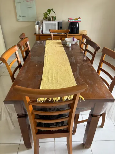 Mesa madeira maciça 8 lugares 