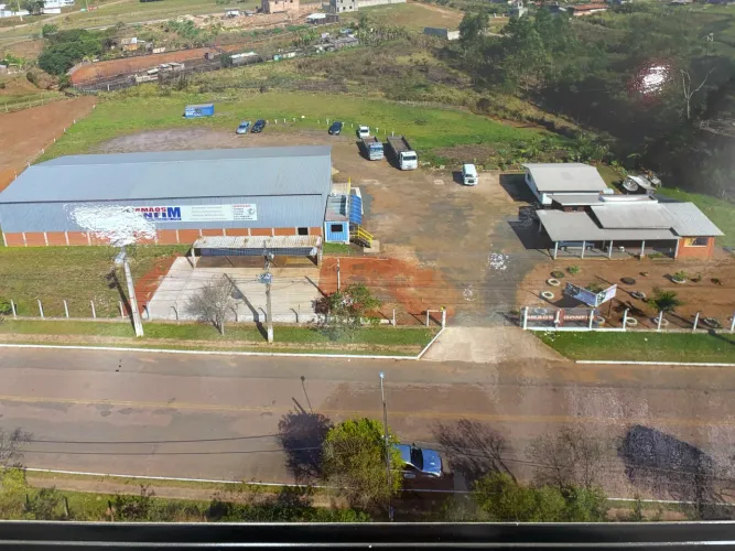Barracao mais terreno