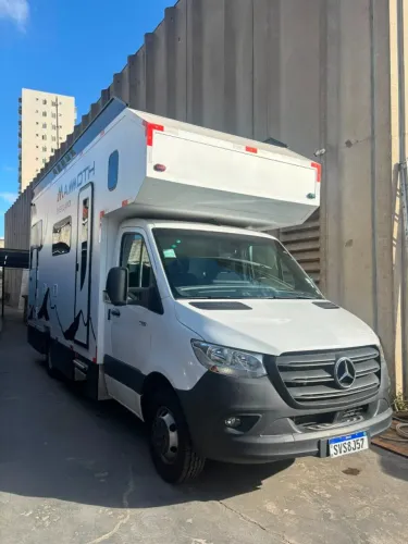 Mercedes-Benz Sprinter 517