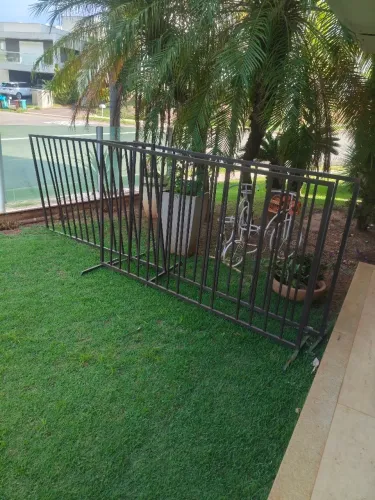 Portao piscina de ferro