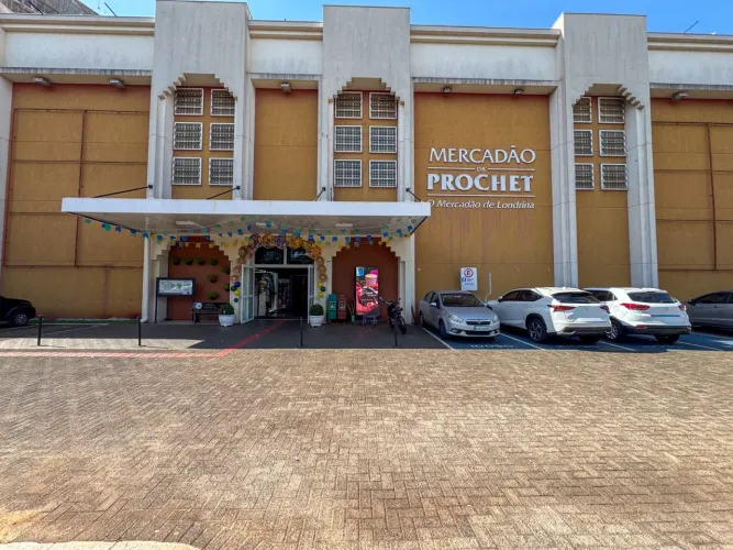 Imóvel comercial para alugar no mercadão da prochet região Sul de Londrina pr.