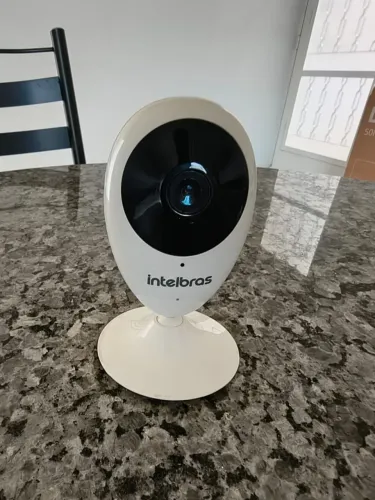 Câmera Ip Wi-fi Hd Ic3 Intelbras
