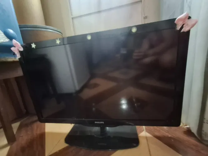 Vende-se TV Philips 
