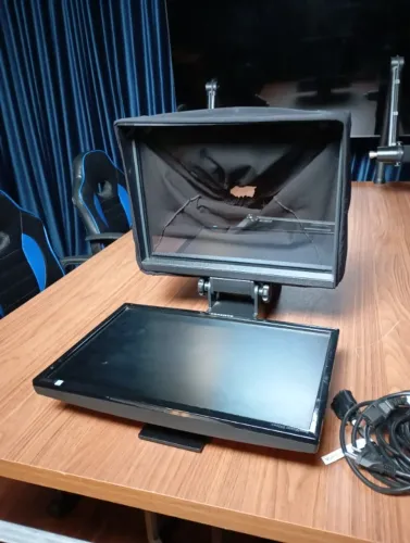 Teleprompter Profissional Led 19' Com Hard Case