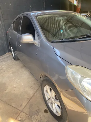 Nissan Versa SL 1.6 16V Flex Fuel 4P Mec. 2012