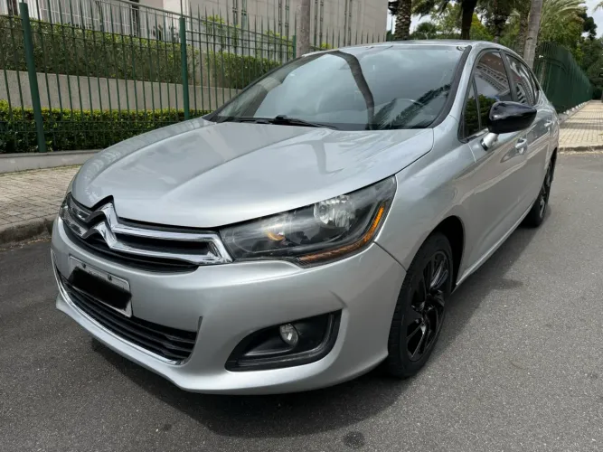 Citroen C4 Lounge Tendance 2.0 Flex 4P Mec. 2016